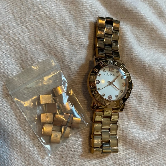 Marc Jacobs rose gold quartz watch - Picture 2 of 7